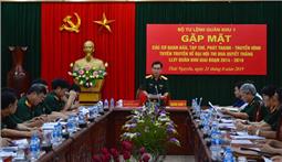 Các cơ quan báo chí và Quân khu phối hợp tuyên truyền về tập thể, cá nhân điển hình tiên tiến